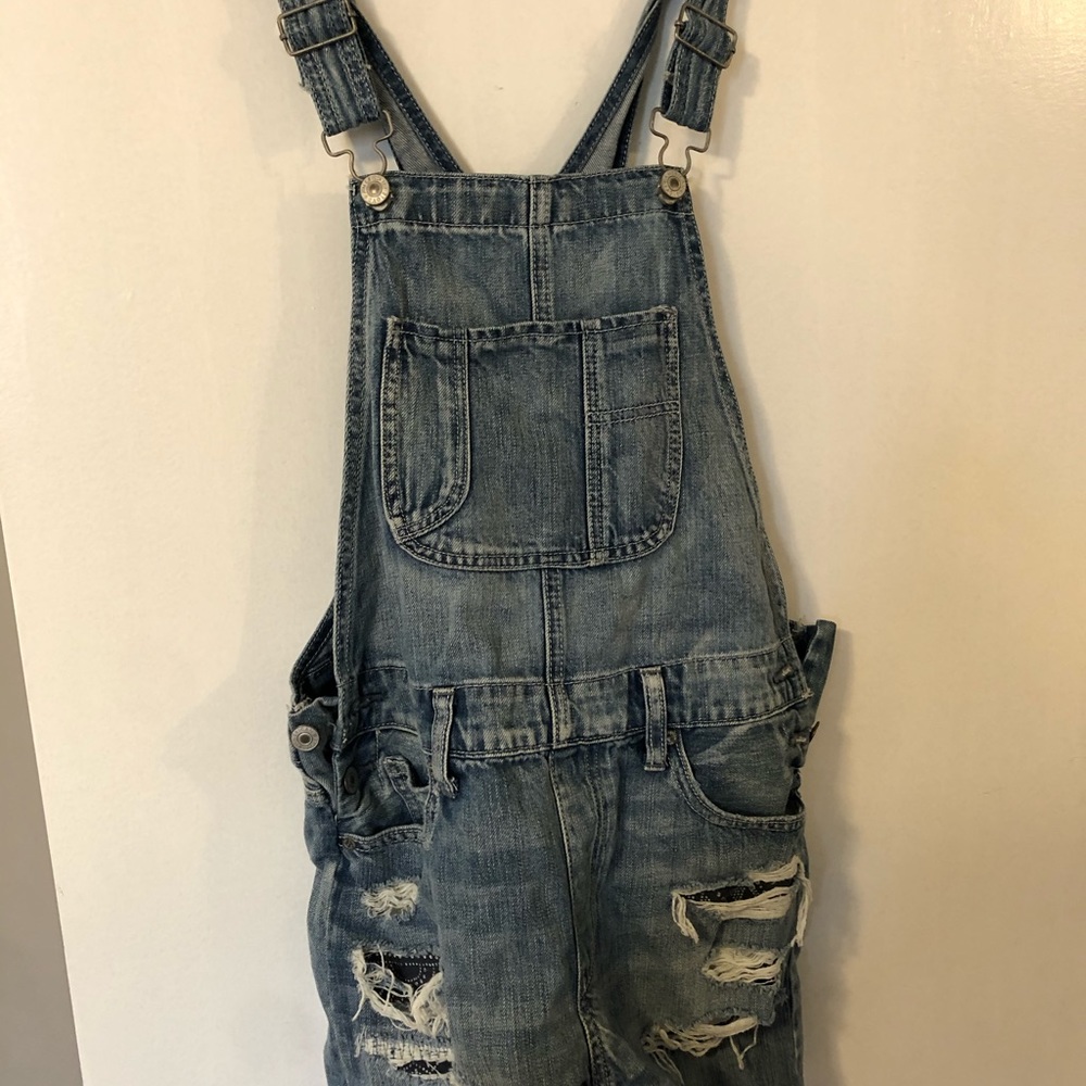 American Eagle jean short overalls